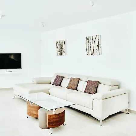 别墅 Carla - 3bdr + 3bath In Amarilla Golf 圣米格尔德阿沃纳