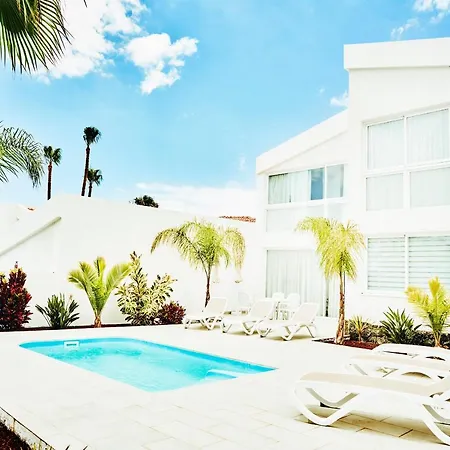 Carla - 3bdr + 3bath In Amarilla Golf 别墅 *