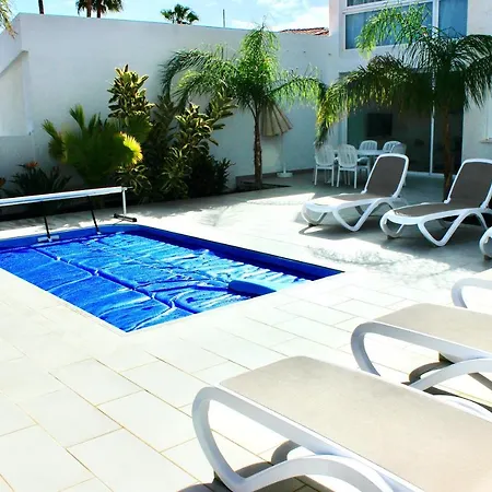 Carla - 3bdr + 3bath In Amarilla Golf 圣米格尔德阿沃纳