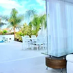Carla - 3bdr + 3bath In Amarilla Golf 산미겔데아보나