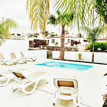 Carla - 3bdr + 3bath In Amarilla Golf Βίλα