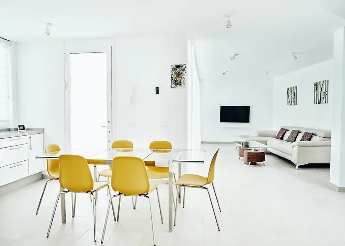 Carla - 3bdr + 3bath In Amarilla Golf Βίλα