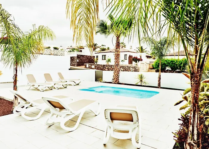 Carla - 3bdr + 3bath In Amarilla Golf Βίλα